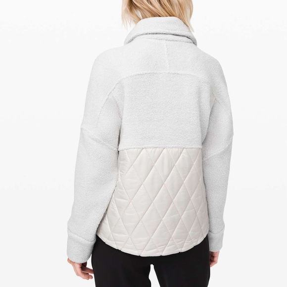 Lululemon Show Me the Sherpa Jacket - Picture 2 of 14